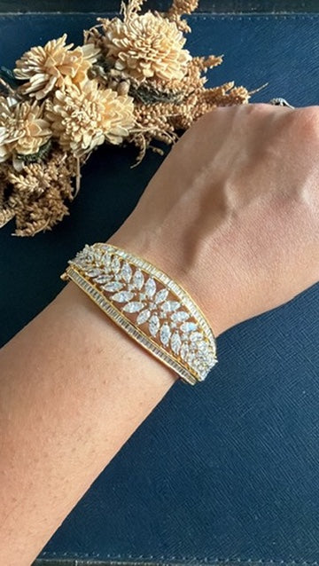 Aayraani Diamond Bracelet