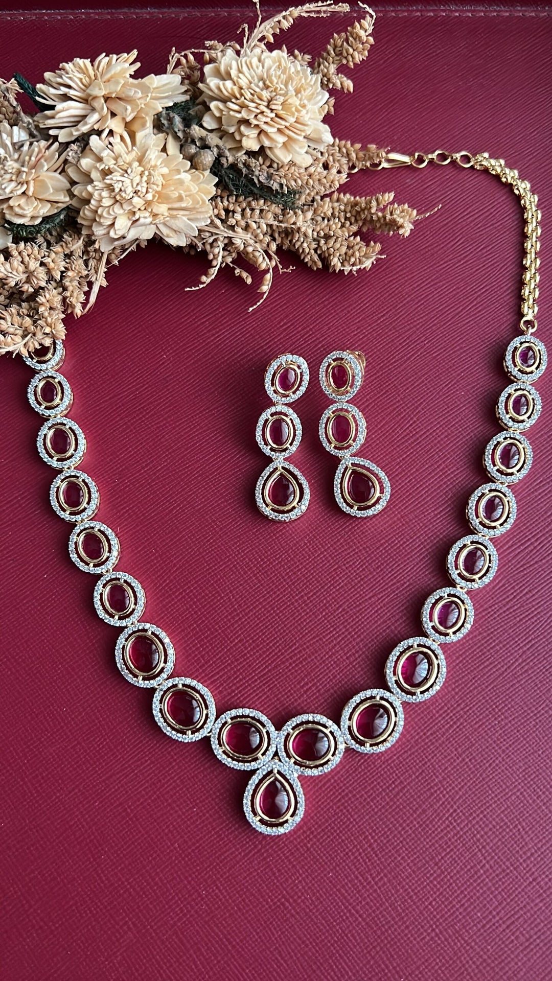 Noopur Diamond Necklace Set
