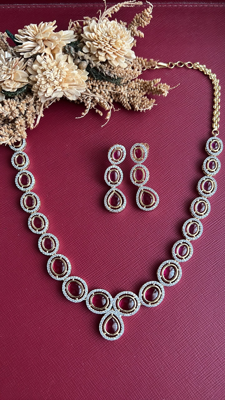 Noopur Diamond Necklace Set