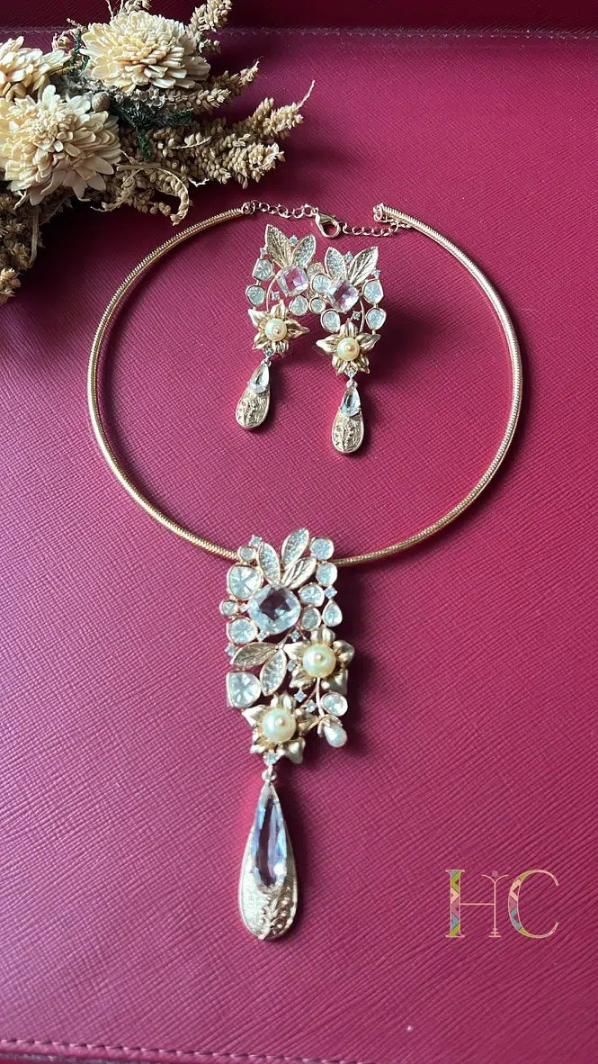 Rose Kundan Hasli Set