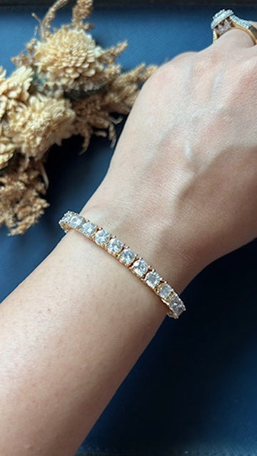 Single Line Tennis Diamond Bracelet