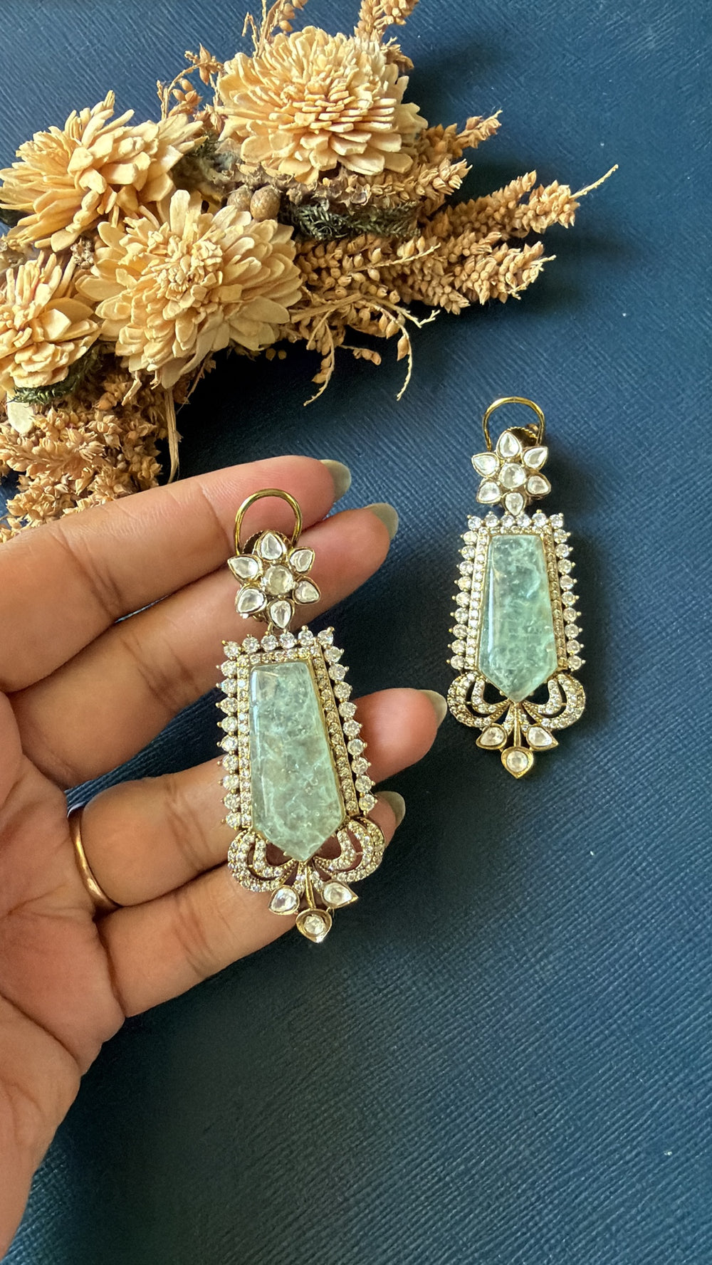 earrings for women
gold earrings for women
stud earrings