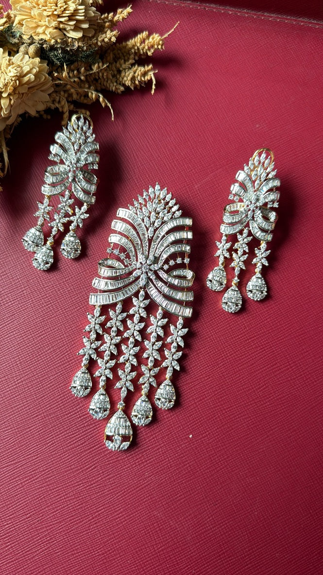Savana big American Diamond pendant and earrings set