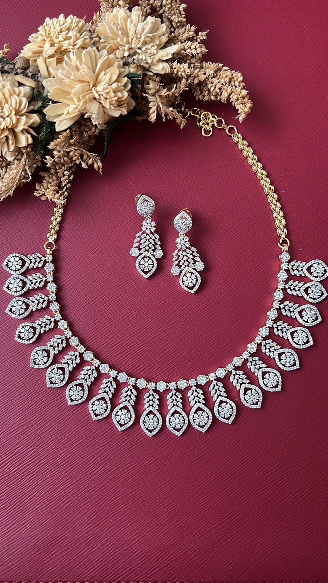 Darshana Diamond Necklace Set