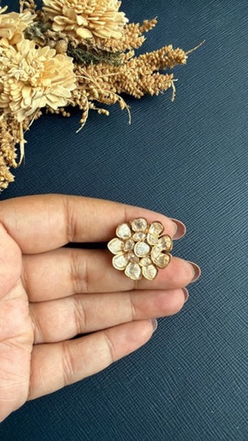 Rupam Kundan Ring from another angle, showing the white Kundan flower design and golden polish – party wear Kundan ring