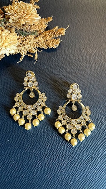 Devahuti Diamond Earrings