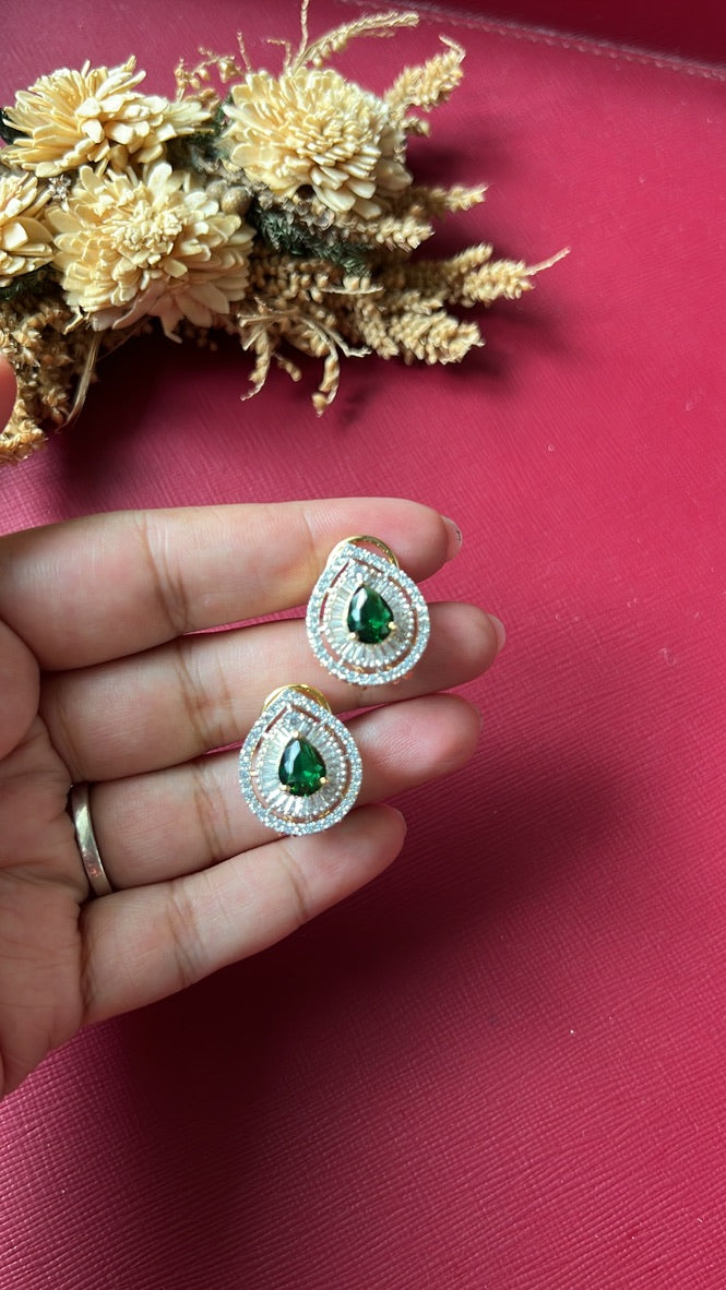 Ranjhana Diamond Pendant Set -Green