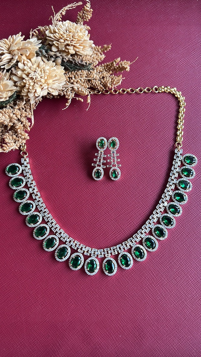 Yashika Diamond Necklace Set