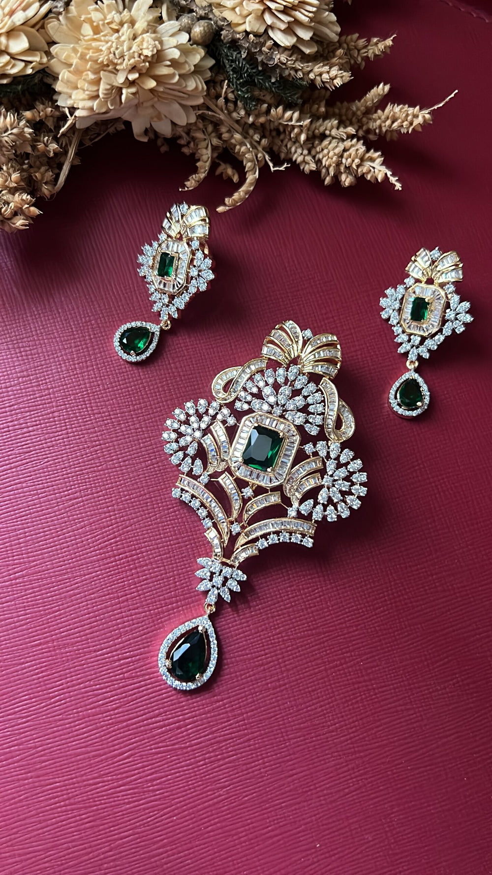 Emerald green pendant and matching screw-back earrings set