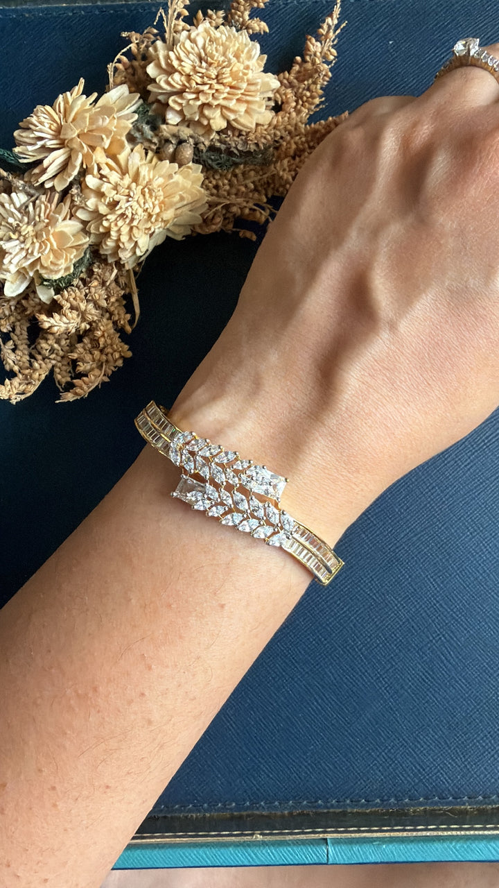 bracelets for women
ladies bracelet
ladies bracelet bracelet
rakhi bracelet