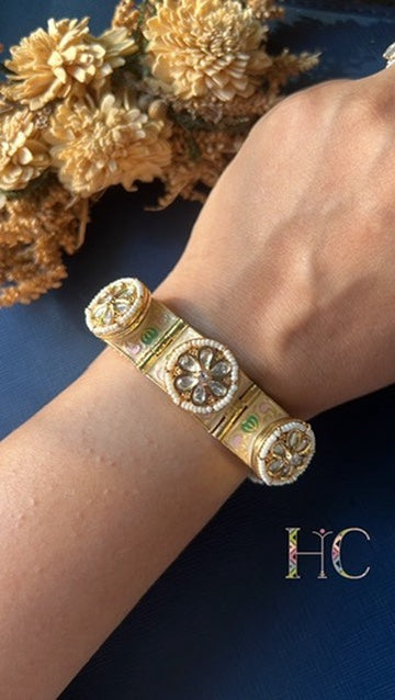 bracelet set for women
kundan bracelet
tennis bracelet
bracelets