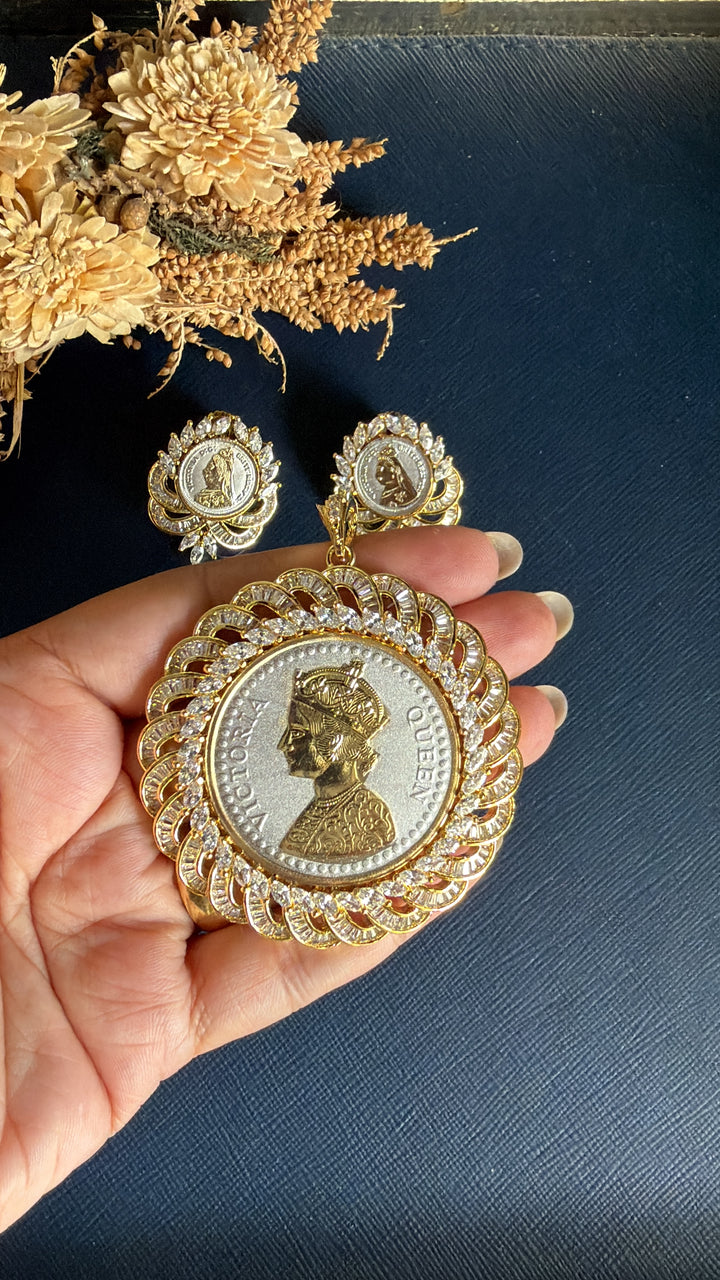 Big Ginni Pendant Set - D3