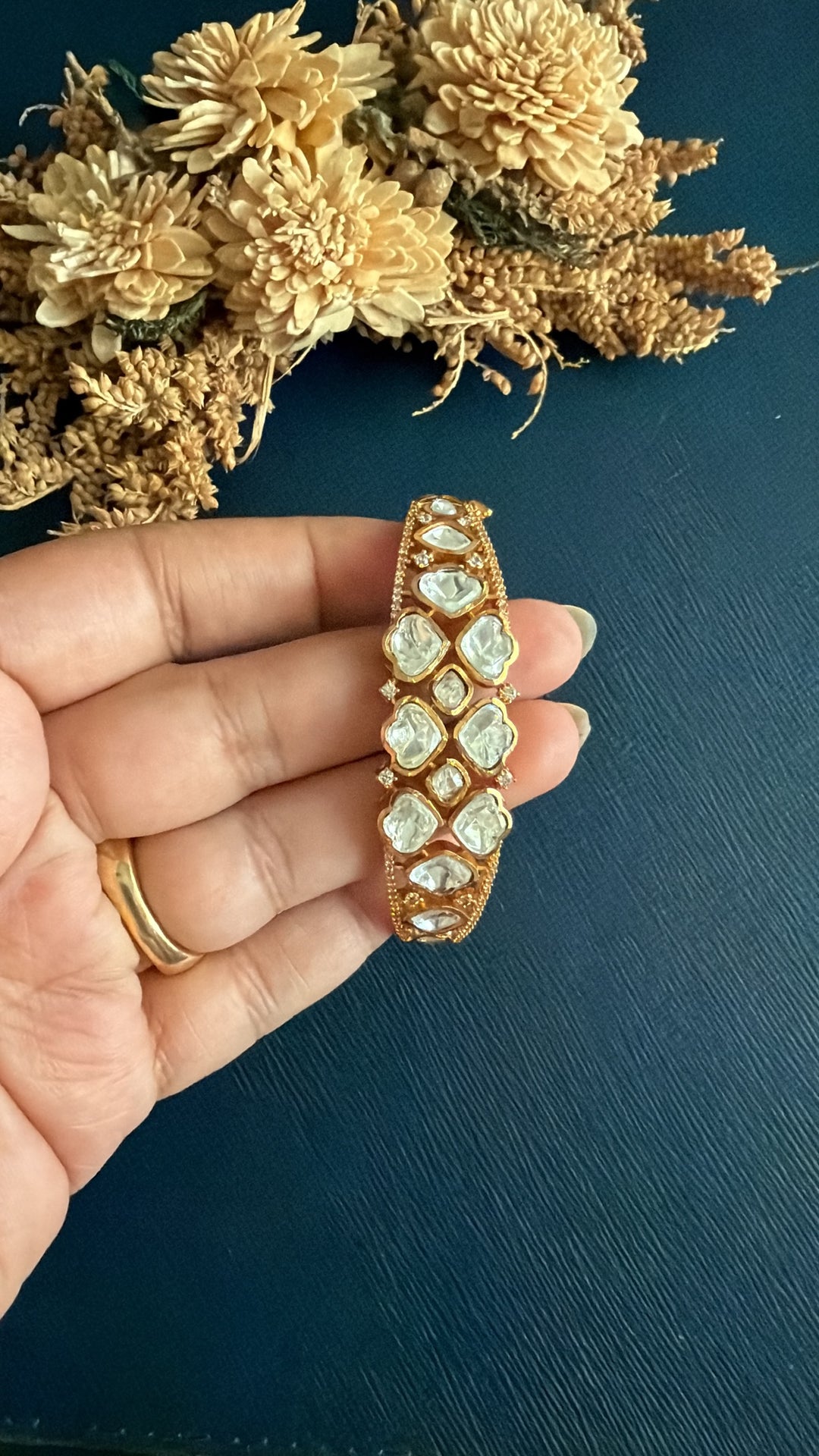Aadhya Kundan Bracelet