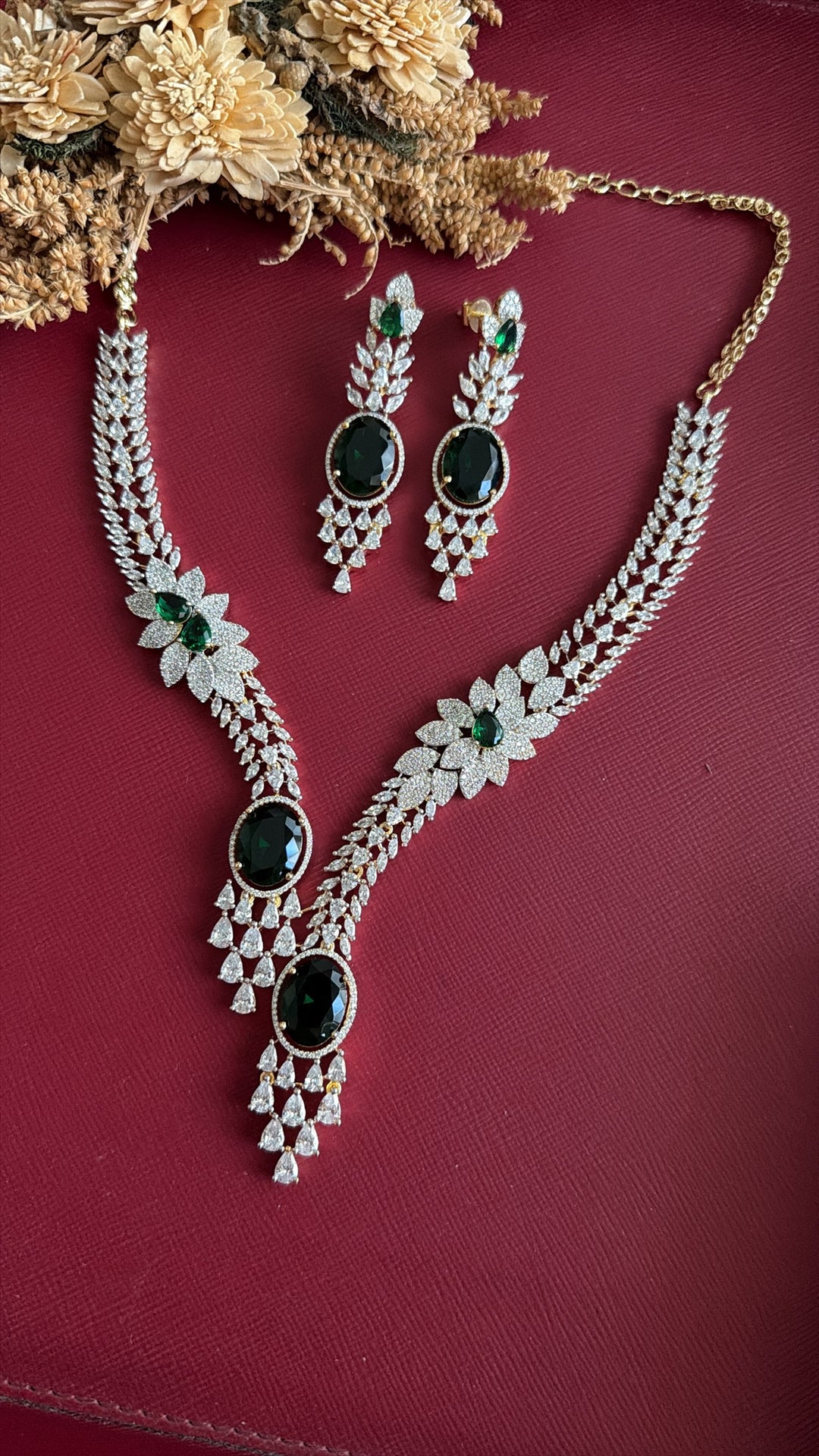 Sharika Diamond Necklace Set