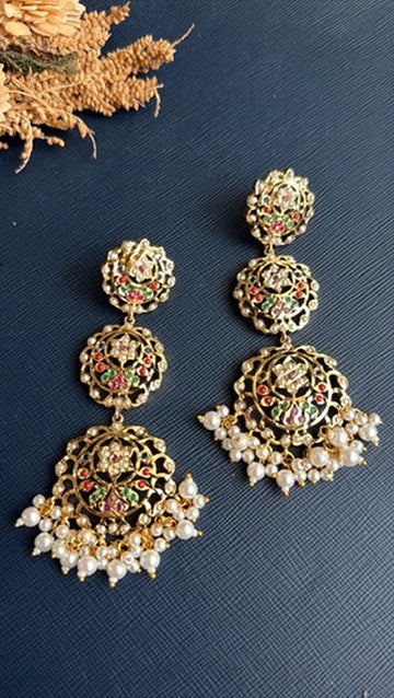 Izaah Jadau Chandbali