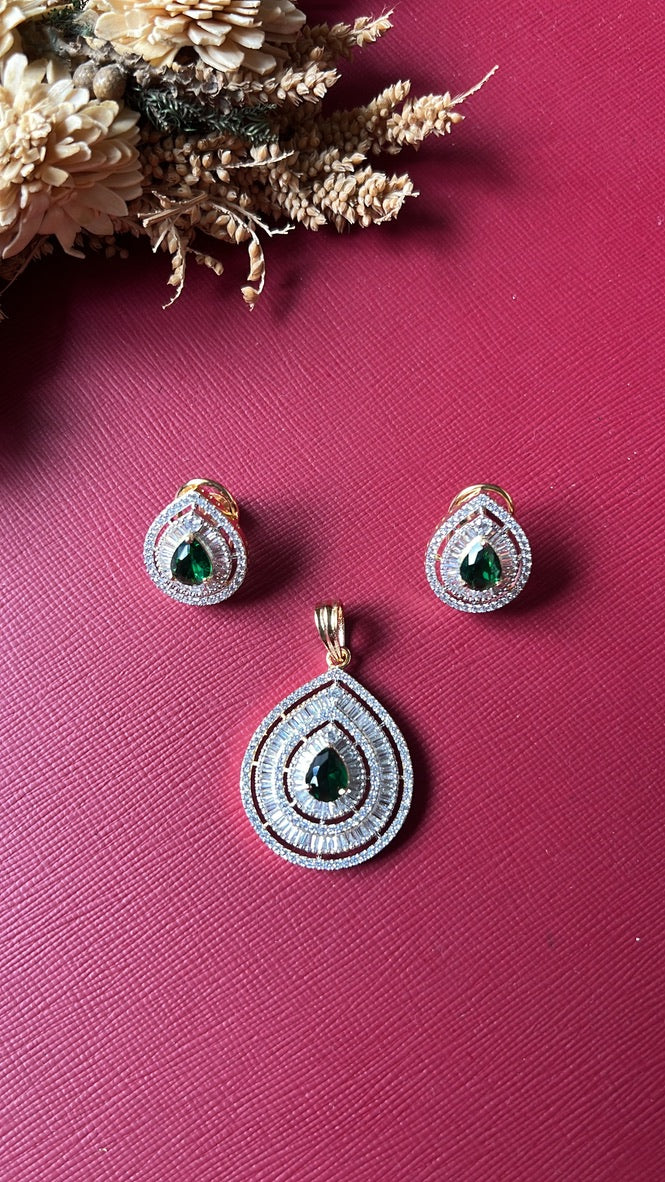 Ranjhana Diamond Pendant Set -Green