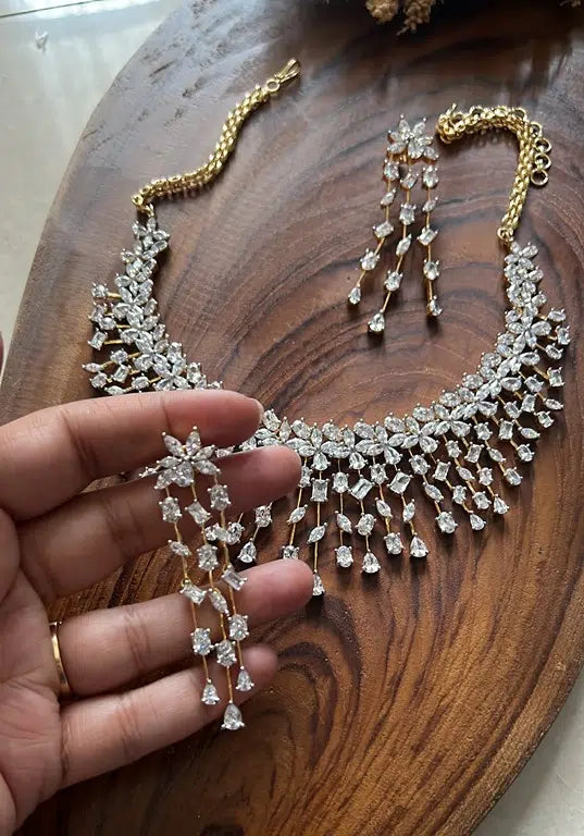 The Perfect Shine for Your Perfect Moment Necklace