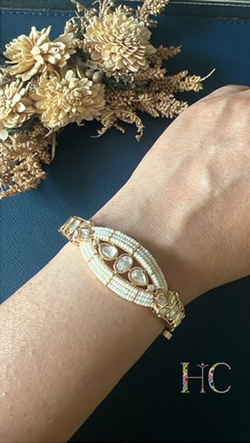 Gunjan Kundan Bracelet