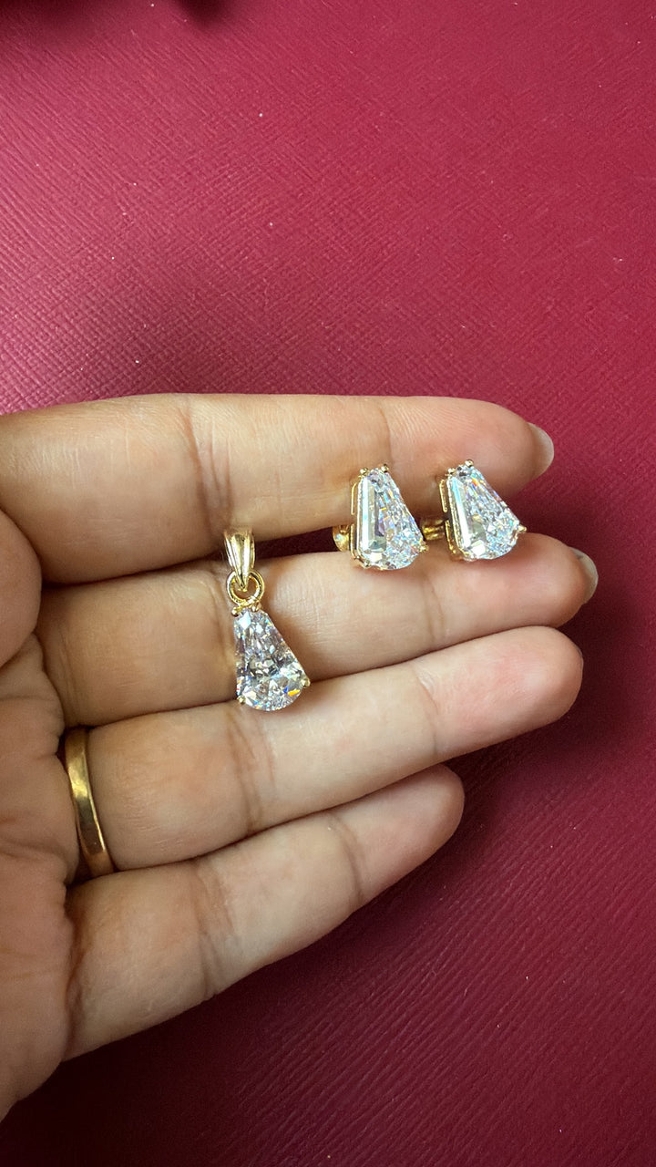 pendants for women
pendant for girlfriend
pendants