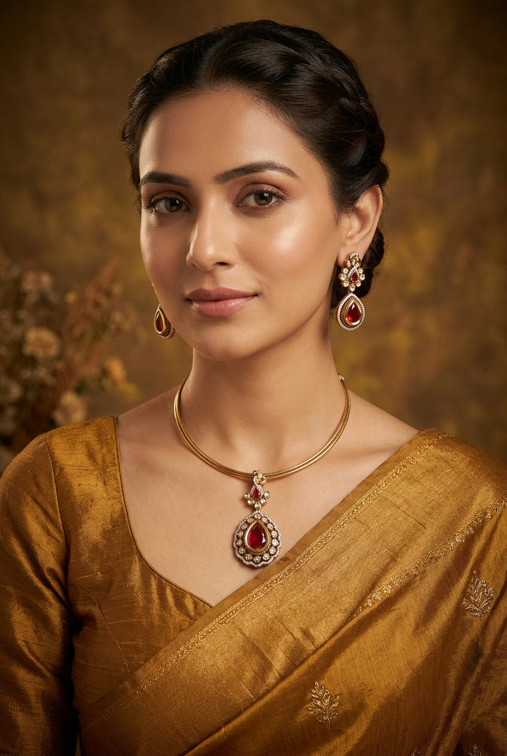 Clara Victorian hasli set with ruby-red coloured pendant and earrings