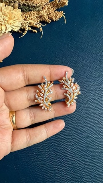 Vanya Diamond Earcuff