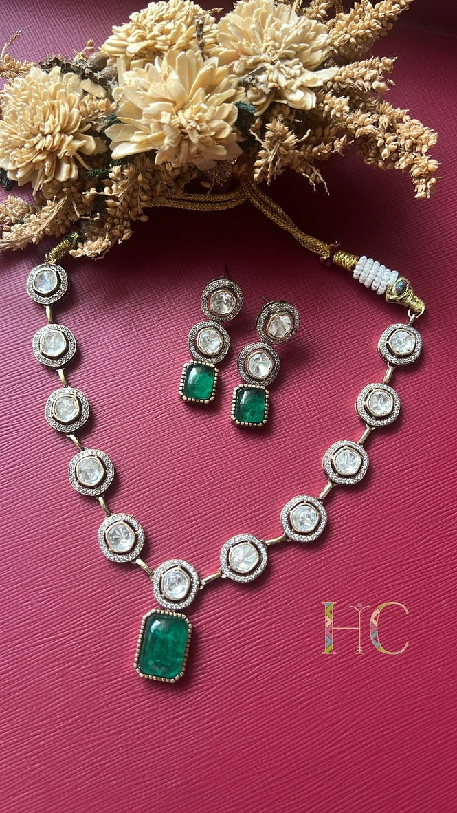 Avika Doublet Stone Necklace Set - Emerald