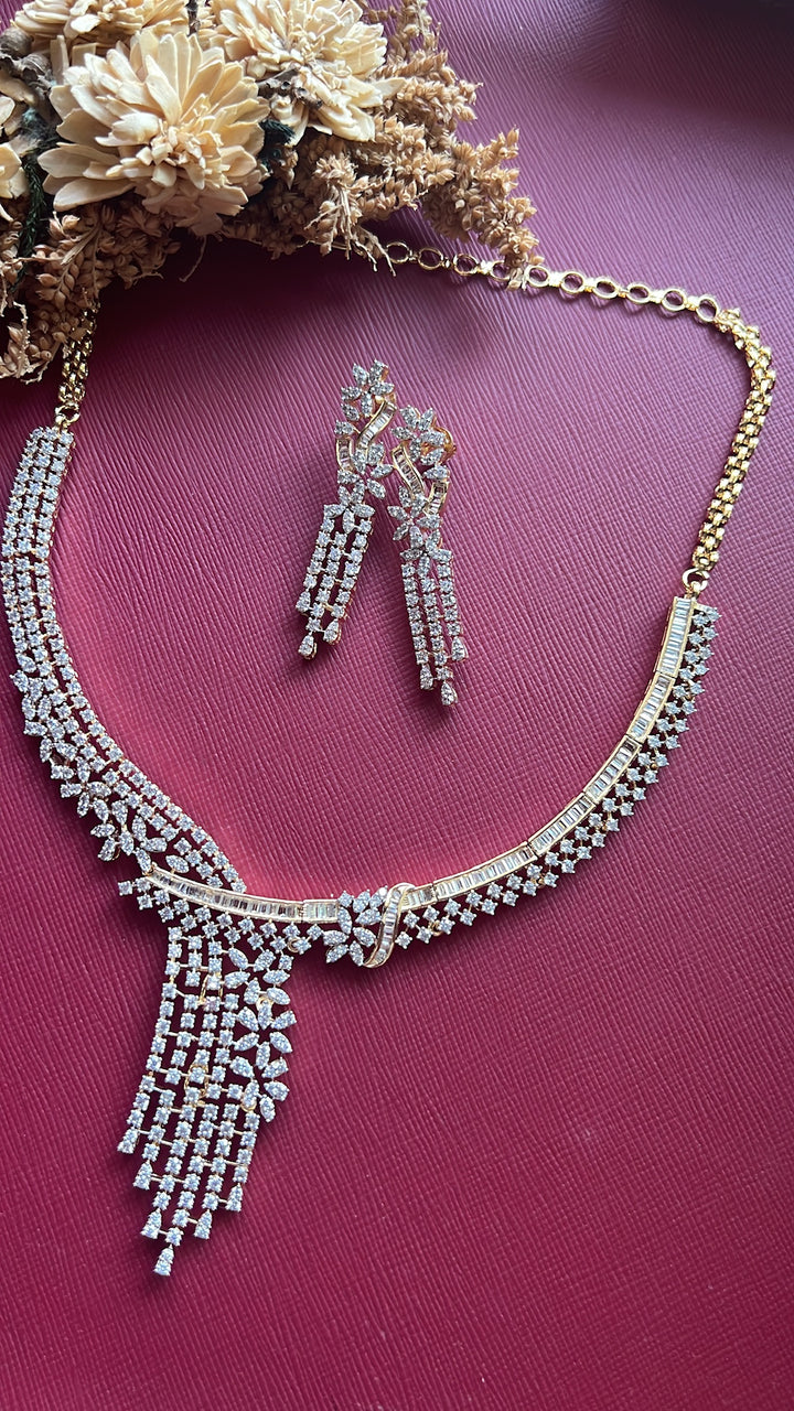 Arya Diamond Necklace Set