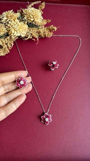 pendant for girlfriend
pendants
pendant
diamond pendant