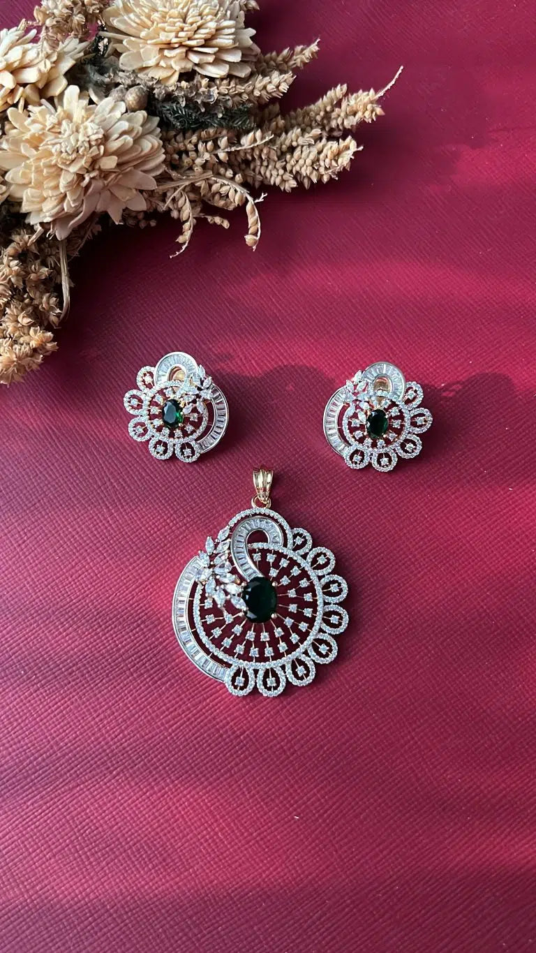 Kanika Diamond Pendant Set