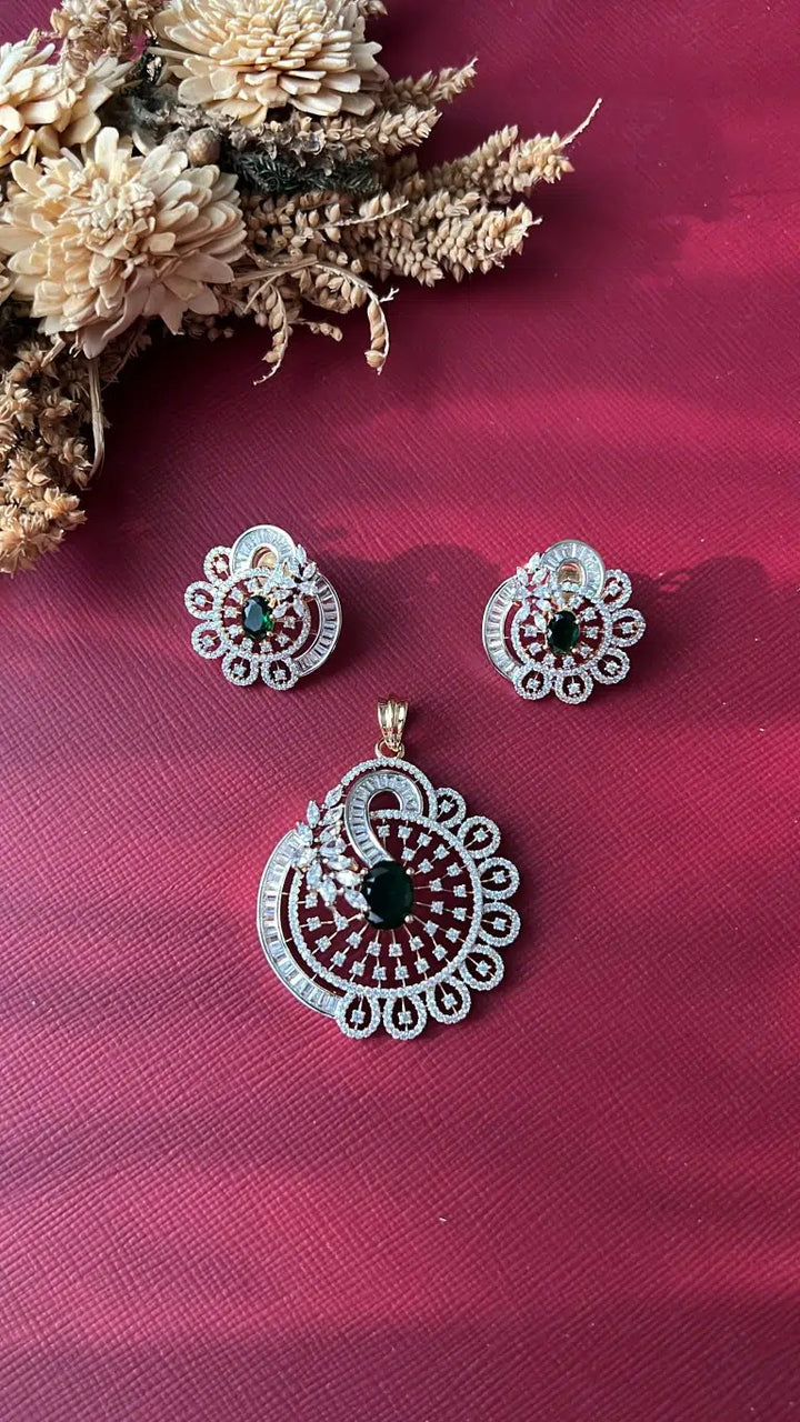 Kanika Diamond Pendant Set