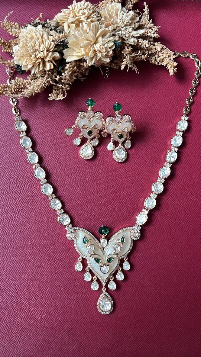 Shraddha  MOP Kundan Fusion Set