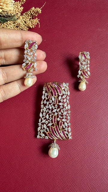 Zara Diamond Pendant Set - Red