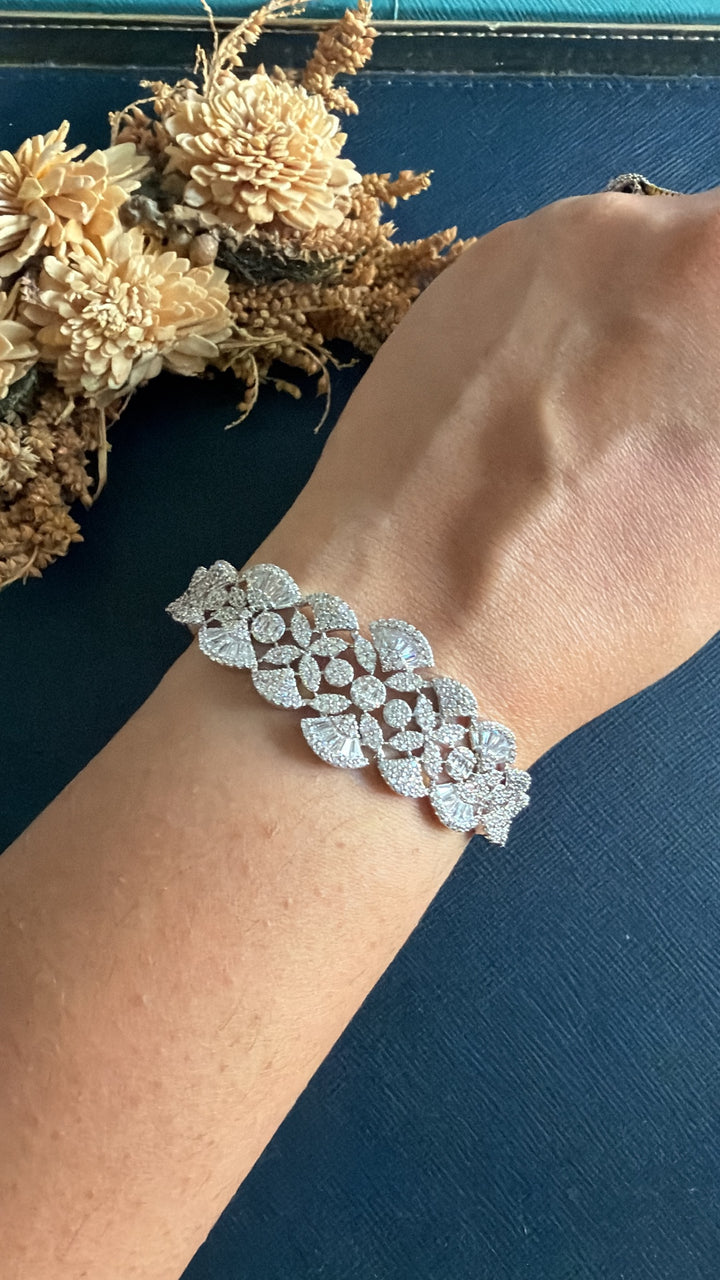 Neysa Diamond Bracelet