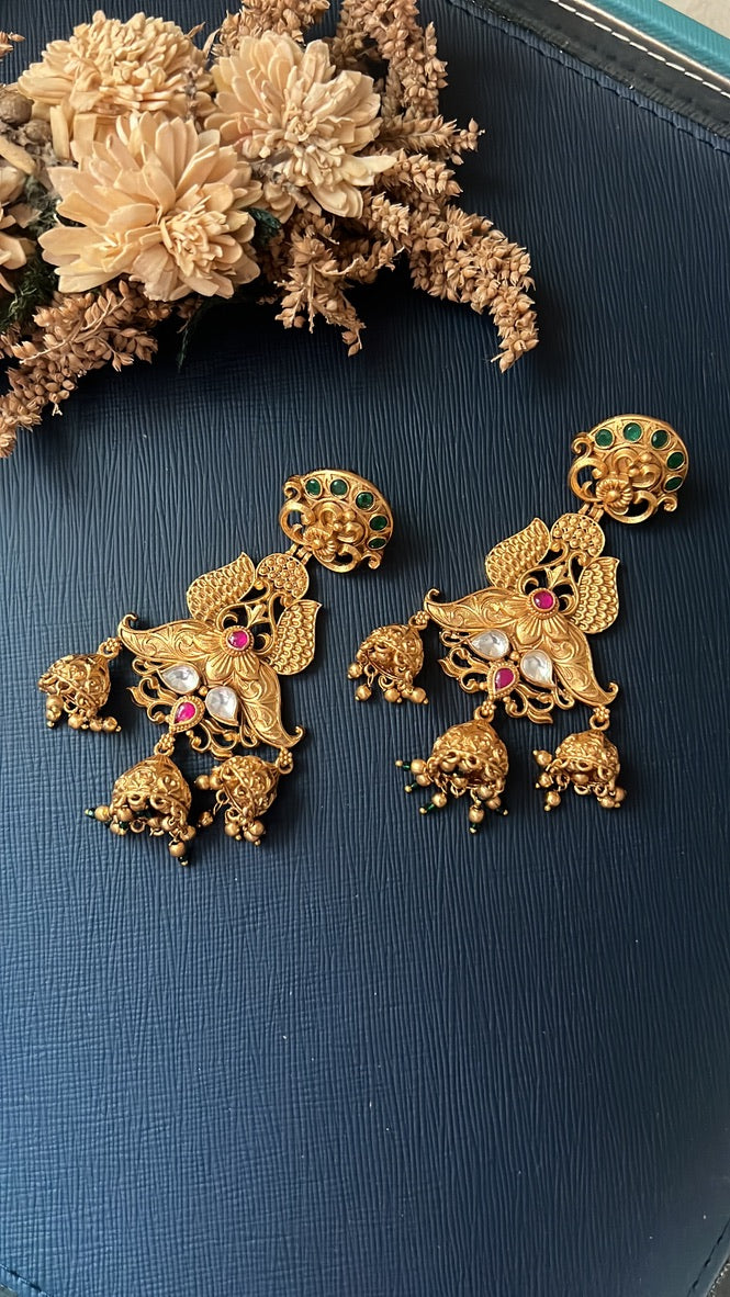 Sona Golden Earrings