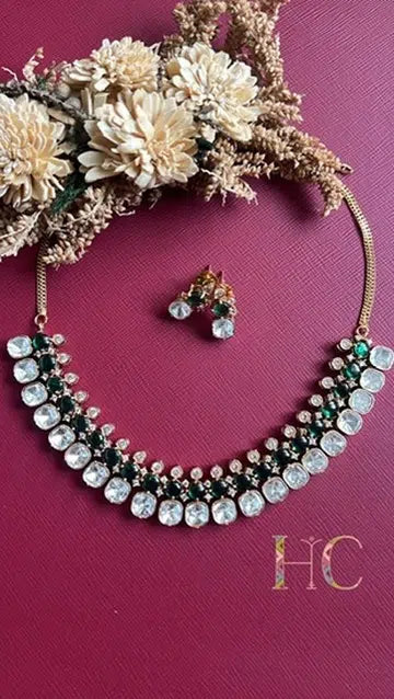 Zoe Kundan Necklace Set - Green