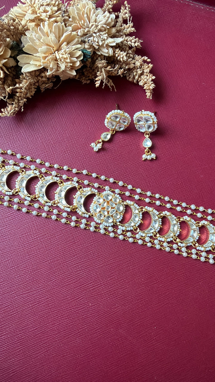 Likhita Kundan Choker Set