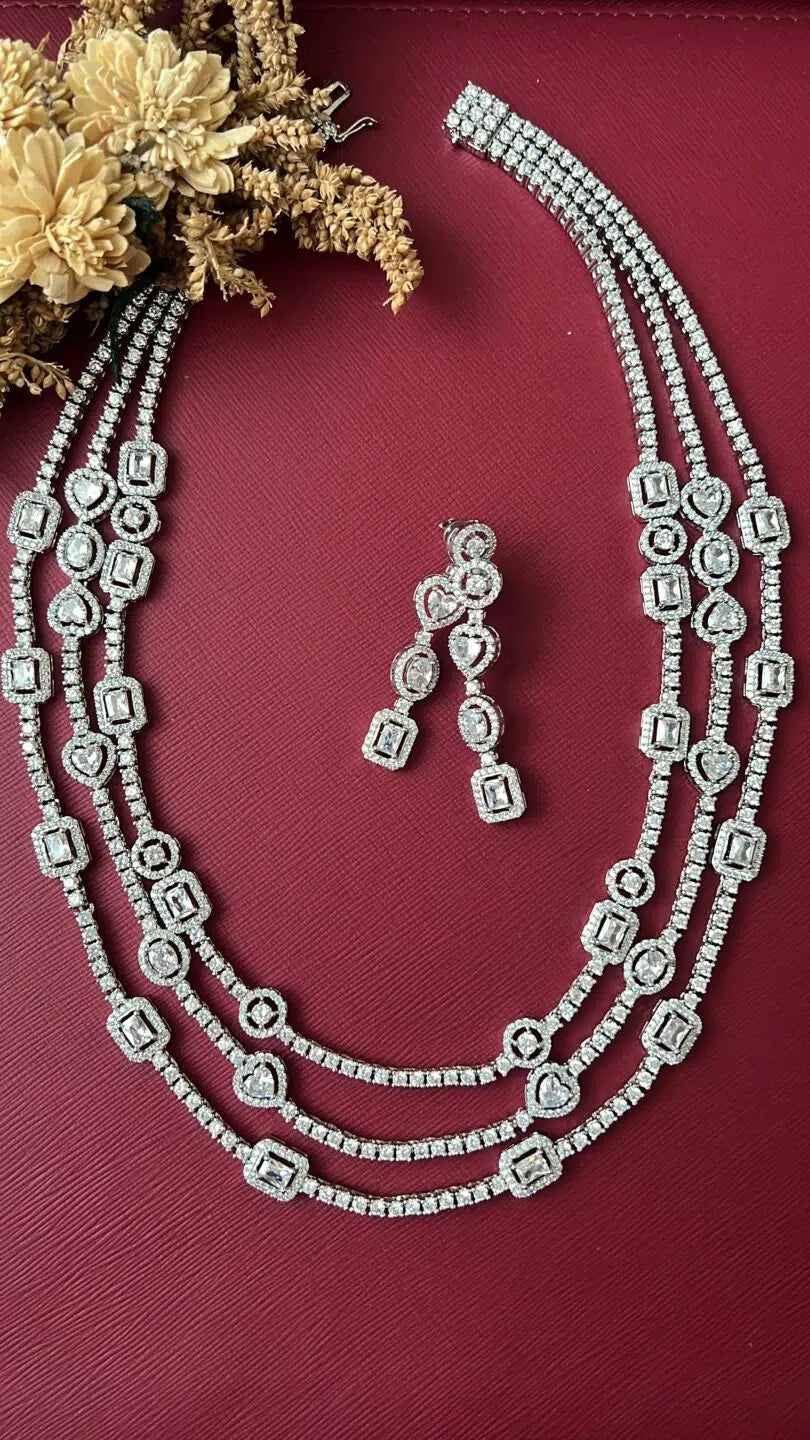 Anvika Diamond Necklace Set