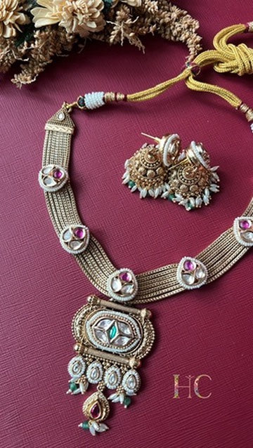 Avni Gold Traditions Set
