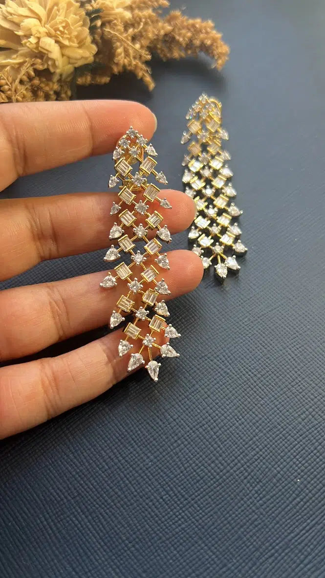 Swadha Diamond Earrings