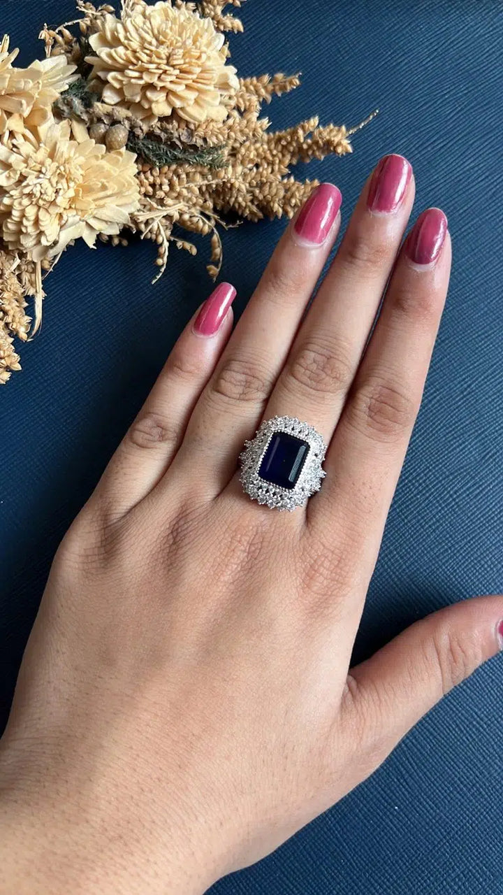 Navani Diamond Ring