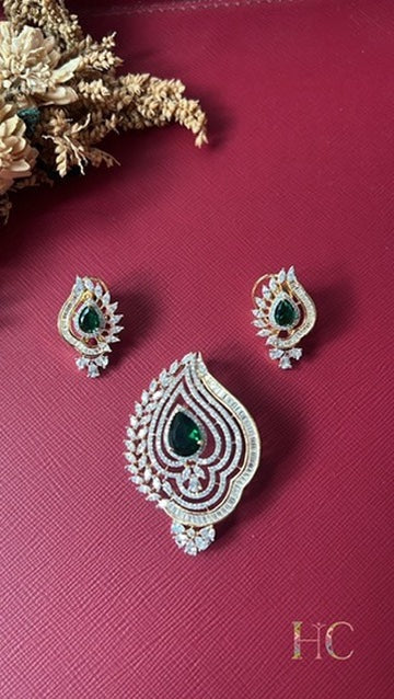 Reema Diamond Pendant Set