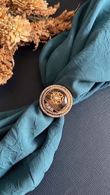 Ridhiya Doublet Ring