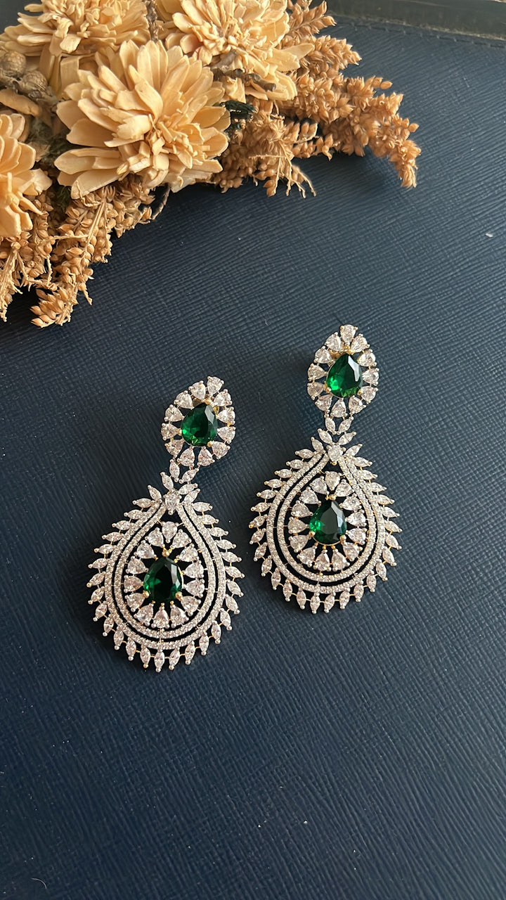 Manjhari Diamond Earrings