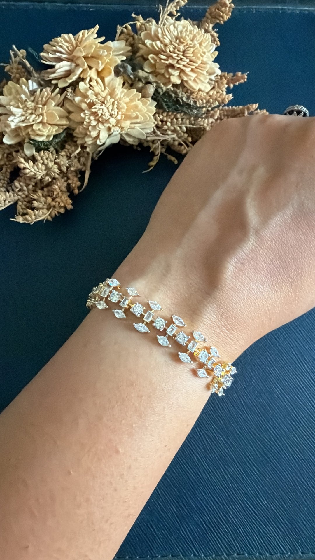bracelets for women
ladies bracelet
ladies bracelet bracelet