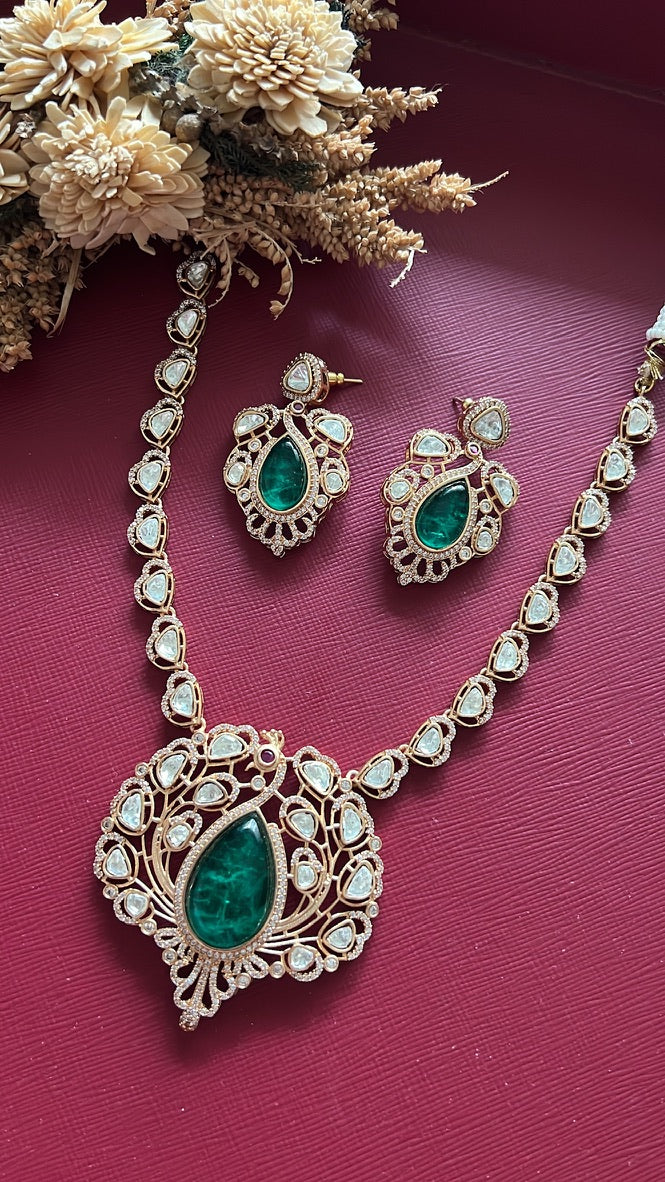 Morni Kundan Necklace Set - Green