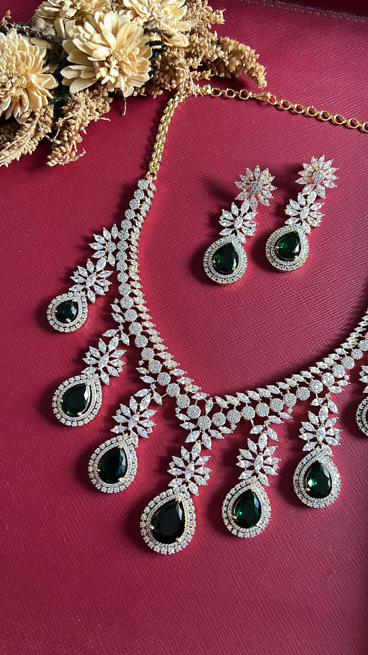 Saanvi Diamond Necklace Set - Green