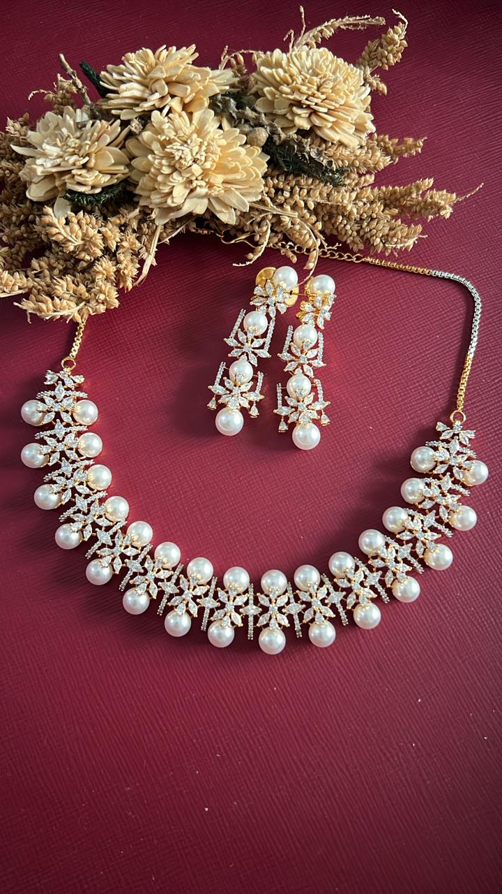 Shaziya diamond Necklace Set