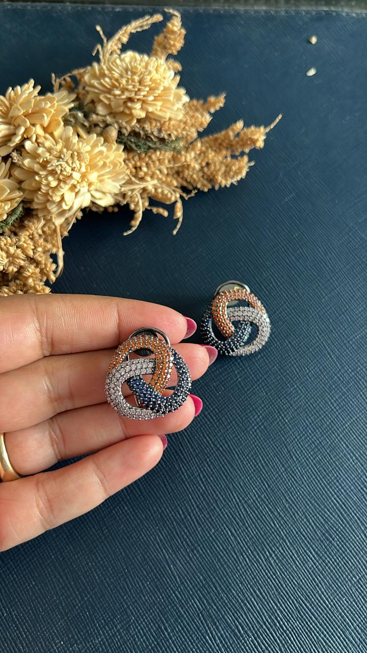 studs for women
stud women
stud earrings for women