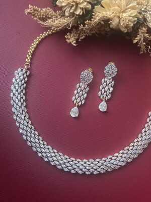 Chhavi Diamond Necklace