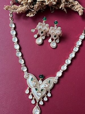 Shraddha  MOP Kundan Fusion Set